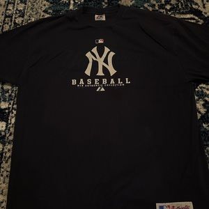 New York Yankees 2007 Majestic Vintage T- Shirt